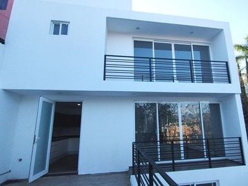 CASA EN VENTA LOMAS DEL CRESTON CERCA ISSSTE EN OAXACA