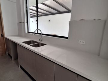 VENTA CASAS DE LUJO DENTRO DE URBANIZACIÓN HACIENDA CAPELO