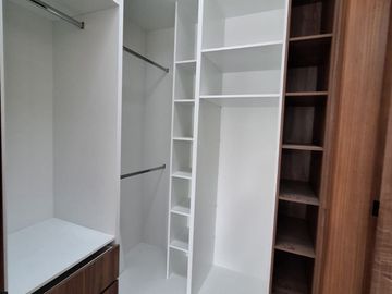 VENTA CASAS DE LUJO DENTRO DE URBANIZACIÓN HACIENDA CAPELO
