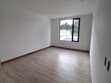 VENTA CASAS DE LUJO DENTRO DE URBANIZACIÓN HACIENDA CAPELO