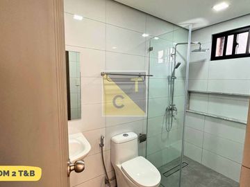 3 Storey Townhouse for sale in Teacher Village Diliman Quezon City