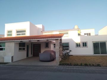 Casa en Venta Metepec, 4 Recamaras