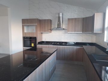 Casa en Venta Metepec, 4 Recamaras