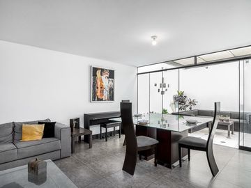VENTA DE DEPARTAMENTO CON AMPLIA TERRAZA EN URB. VALLE HERMOSO  - SURCO