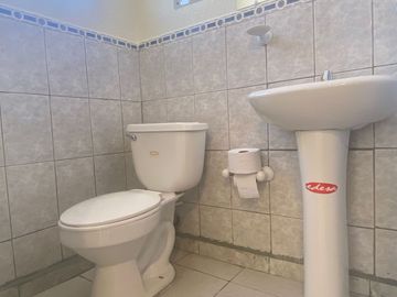 Se vende casa en Calderón, sector de San Camilo