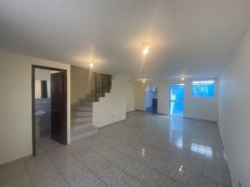 Se vende casa en Calderón, sector de San Camilo