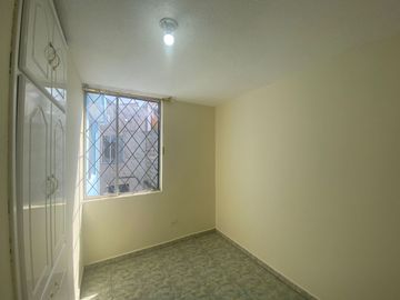 Se vende casa en Calderón, sector de San Camilo