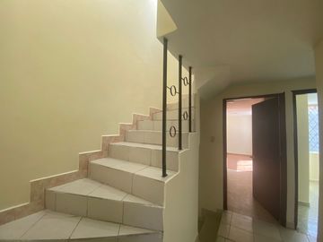 Se vende casa en Calderón, sector de San Camilo