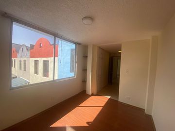 Se vende casa en Calderón, sector de San Camilo