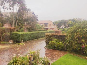 Vendo casa CHIA/CAMPESTRE, CONJUNTO, VEREDA LA BALSA, DOS PISOS, COMODA, AMPLIA, JARDINES, SALA COMEDOR CHIMENEA, BAR, COCINA, COMEDOR, AUXILIAR, HABI