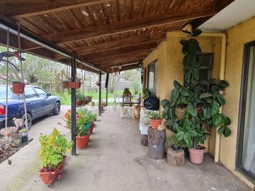Amplia casa en Santa Juana
