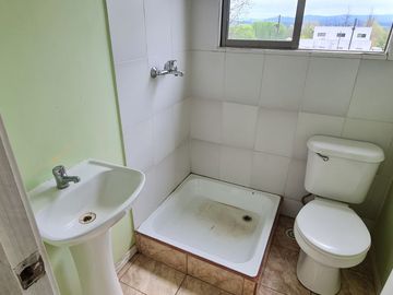 Amplia casa en Santa Juana