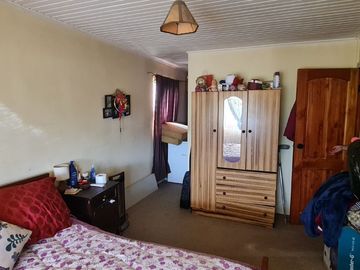 Amplia casa en Santa Juana