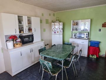 Amplia casa en Santa Juana