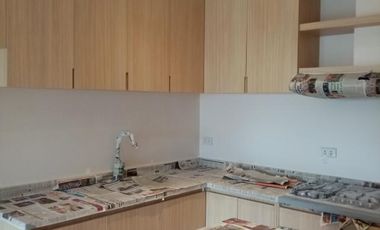 Luxurious Living at Its Finest: Modern 4-Storey Townhouse with 4BR/5BTH, Fully Furnished, 2-Car Garage in Prime Alderwood Location!