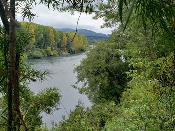 Casa con Parcela, Orilla Rio, Sector Los Guapes, Los Lagos, Región de Los Ríos