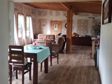 Casa con Parcela, Orilla Rio, Sector Los Guapes, Los Lagos, Región de Los Ríos