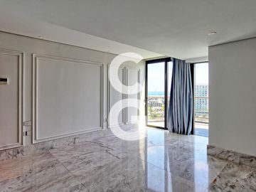 Departamento en Venta en Cancun en Shark Tower Puerto Cancun con Jacuzzi
