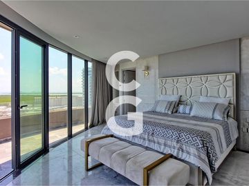 Departamento en Venta en Cancun en Shark Tower Puerto Cancun con Jacuzzi