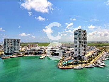 Departamento en Venta en Cancun en Shark Tower Puerto Cancun con Jacuzzi