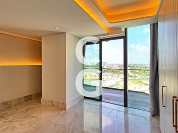 Departamento en Venta en Cancun en Shark Tower Puerto Cancun con Jacuzzi