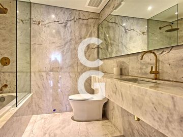 Departamento en Venta en Cancun en Shark Tower Puerto Cancun con Jacuzzi