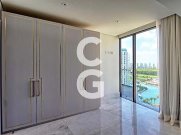Departamento en Venta en Cancun en Shark Tower Puerto Cancun con Jacuzzi