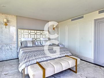 Departamento en Venta en Cancun en Shark Tower Puerto Cancun con Jacuzzi
