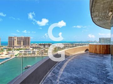 Departamento en Venta en Cancun en Shark Tower Puerto Cancun con Jacuzzi