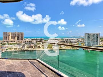 Departamento en Venta en Cancun en Shark Tower Puerto Cancun con Jacuzzi
