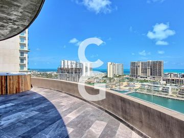 Departamento en Venta en Cancun en Shark Tower Puerto Cancun con Jacuzzi