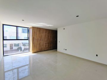PREVENTA CASA EN RESIDENCIAL BOJAI CON ESTUDIO EN PLANTA BAJA Y ROOF TOP