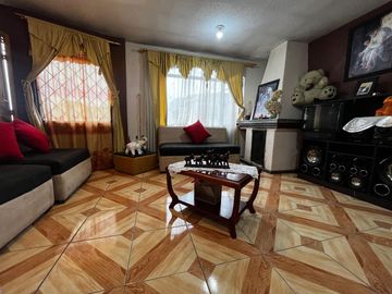 NUEVA AURORA EJERCITO NACIONAL 2  CASA DE VENTA