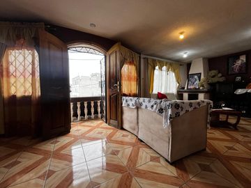 NUEVA AURORA EJERCITO NACIONAL 2  CASA DE VENTA