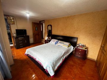 NUEVA AURORA EJERCITO NACIONAL 2  CASA DE VENTA