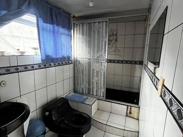 NUEVA AURORA EJERCITO NACIONAL 2  CASA DE VENTA