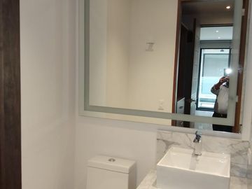 HERMOSO DEPARTAMENTO CON TERRAZA MAS  ROOF GARDEN