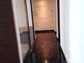 HERMOSO DEPARTAMENTO CON TERRAZA MAS  ROOF GARDEN