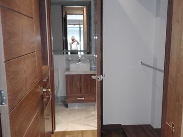 HERMOSO DEPARTAMENTO CON TERRAZA MAS  ROOF GARDEN