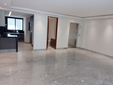 HERMOSO DEPARTAMENTO CON TERRAZA MAS  ROOF GARDEN