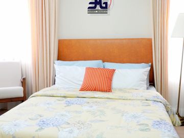 4 Bedroom Medium Sized Home in Hausland Subic Along the National Road