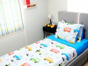 4 Bedroom Medium Sized Home in Hausland Subic Along the National Road