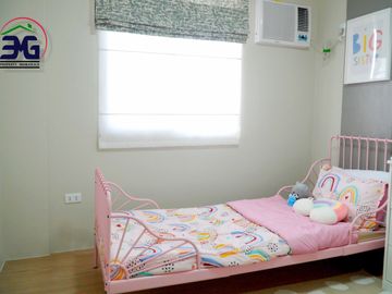 4 Bedroom Medium Sized Home in Hausland Subic Along the National Road