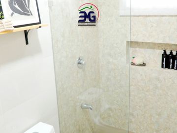 4 Bedroom Medium Sized Home in Hausland Subic Along the National Road