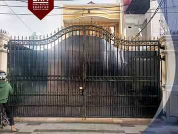Rumah Menteng, Jl. Gereja Theresia, Jakarta Pusat, Cash Only