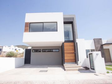 Casa en Venta en ZIbata
