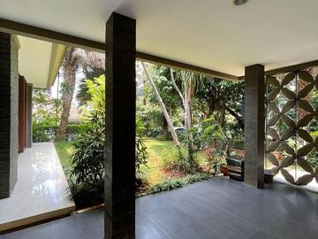 DIJUAL RUMAH ASRI MODERN JL KB MANGGA / KEBAYORAN LAMA, JAKSEL
