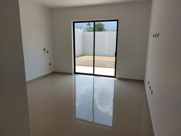 VENTA CASA RECTA COROZAL LOS PATIOS