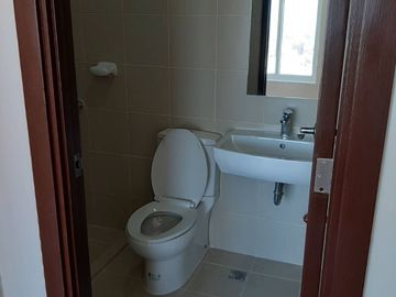 2bedroom rent to own condominium in makati near makati medical center kings court marvin plaza little tokyo in manila near Ready for Occupancy RFO Ren