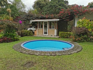 Casa Campestre en venta via circasia armenia quindio
